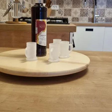 In Zentrumsnaehe Mit Balkon By Interhome Διαμέρισμα Πούλα